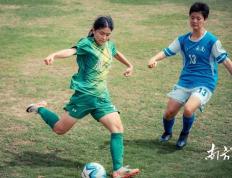 全国青少年足球顶级赛事梅州赛区比赛在五华县开打