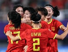 3:1！中国女足崛起，决战亚洲第一，喜迎奥预赛，王霜再封王